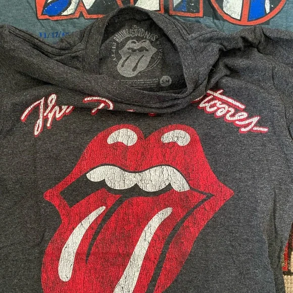 Bundle of SIX band tees - Picture 4 of 12